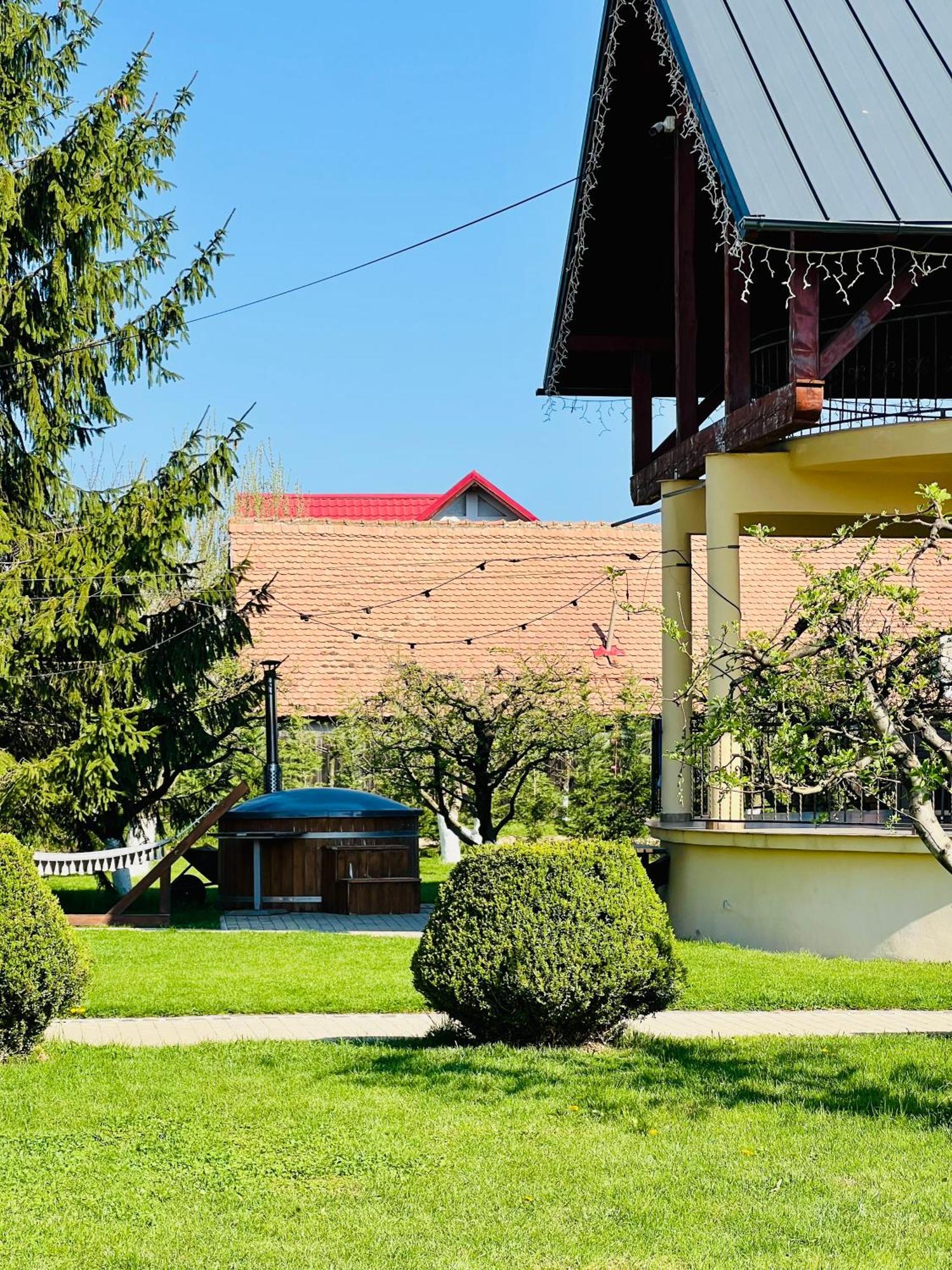 בראשוב Orchard Villa מראה חיצוני תמונה